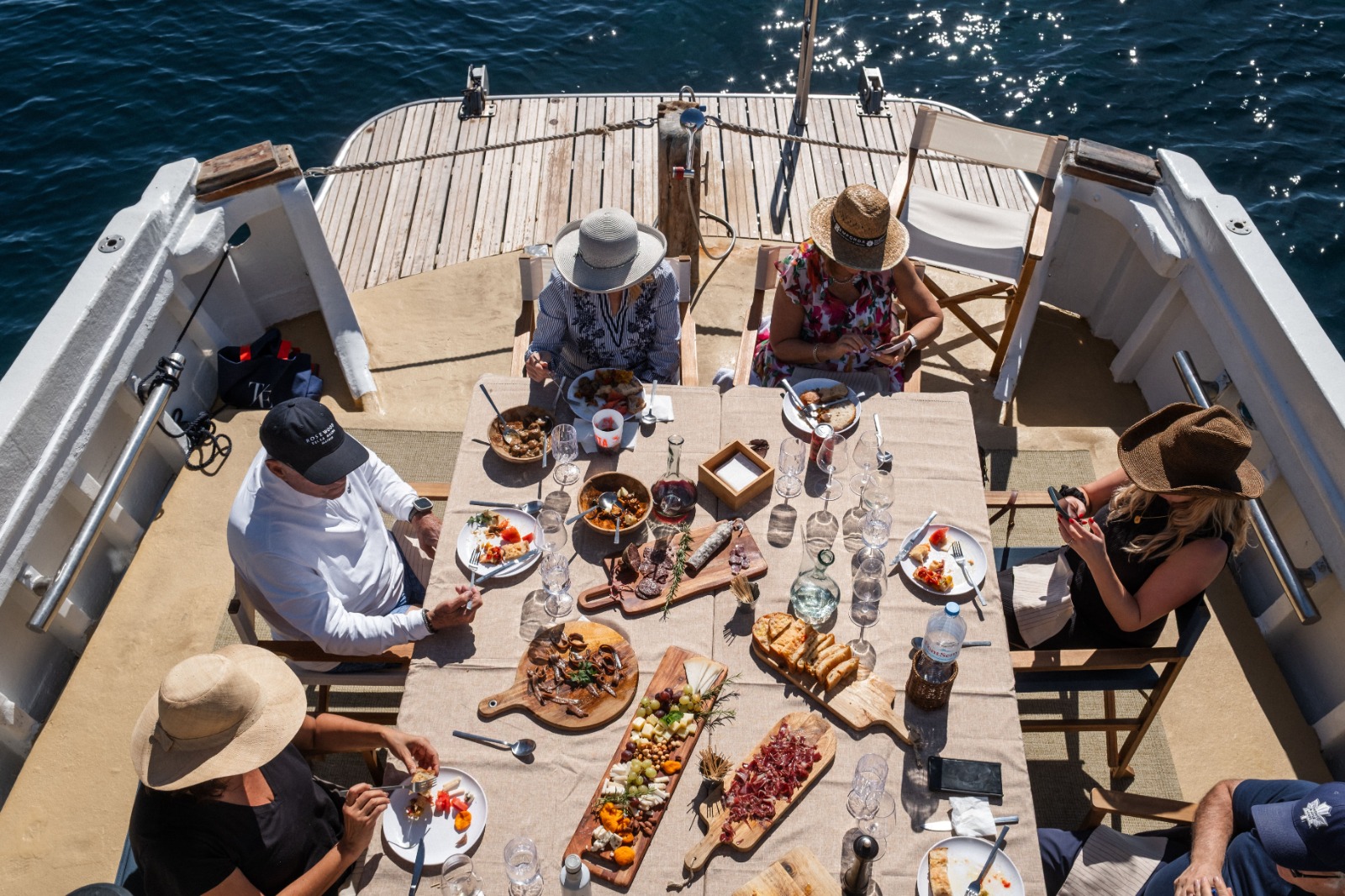 Chef a Bordo: Showcooking Privado con Productos Locales en la Costa Brava