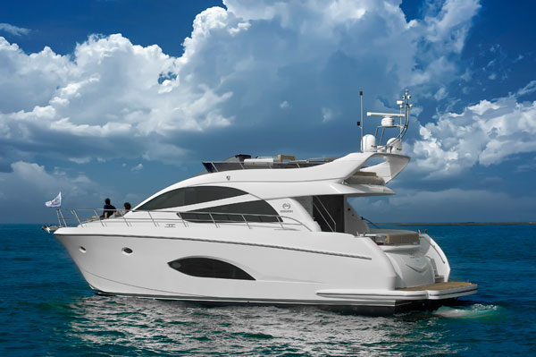 Yate Horizon E54 charter premium en la Costa Brava
